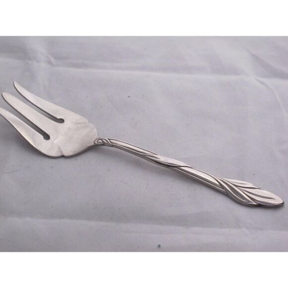 Oneida‎ Eden Serving Meat Fork